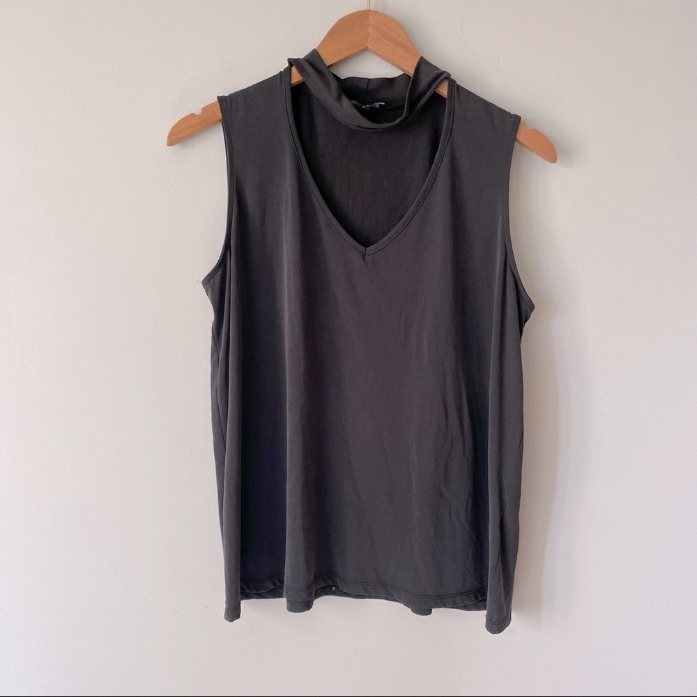 Drew women’s sleeveless black keyhole mock neck tank blouse size Large